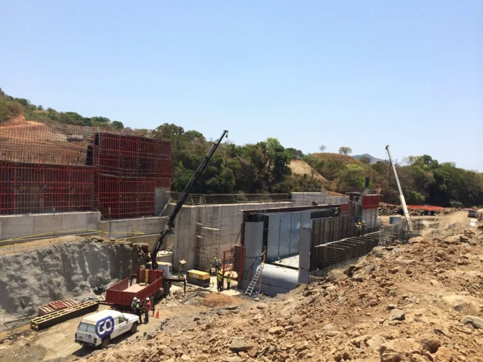 Central Hidroeléctrica San Bartolo